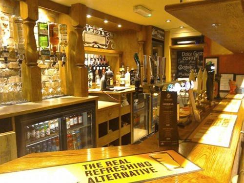 Holland Hotel Llanfachraeth Eksteriør billede