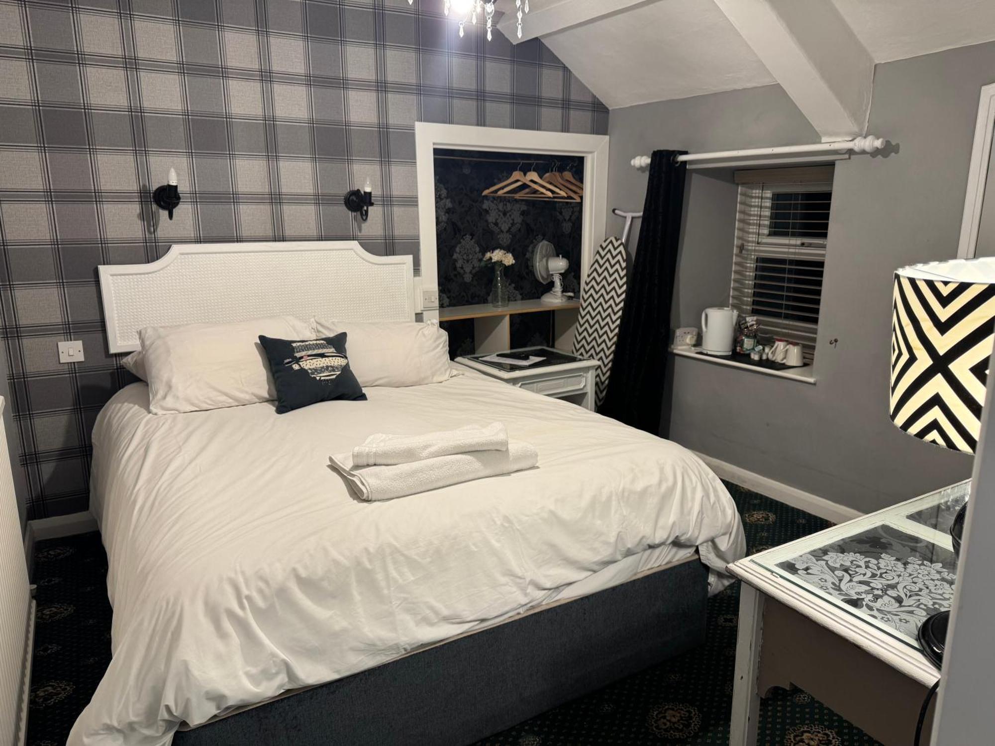 Holland Hotel Llanfachraeth Eksteriør billede